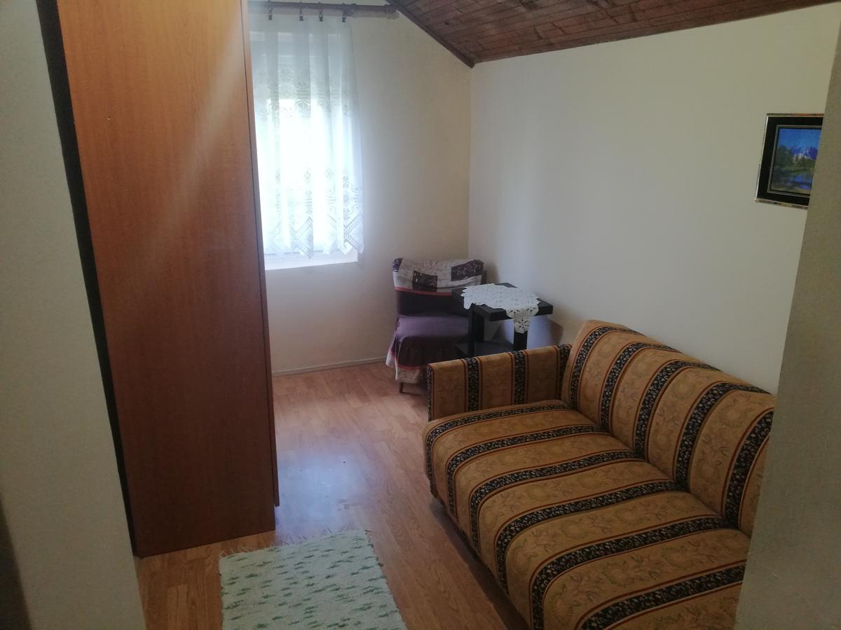 Guest House Jevtovic Sremski Karlovci Eksteriør bilde