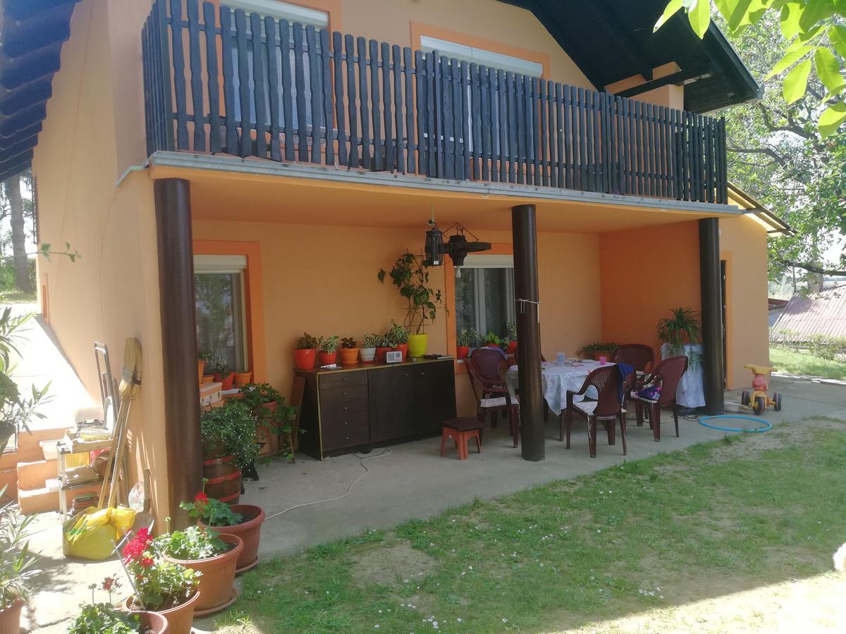 Guest House Jevtovic Sremski Karlovci Eksteriør bilde